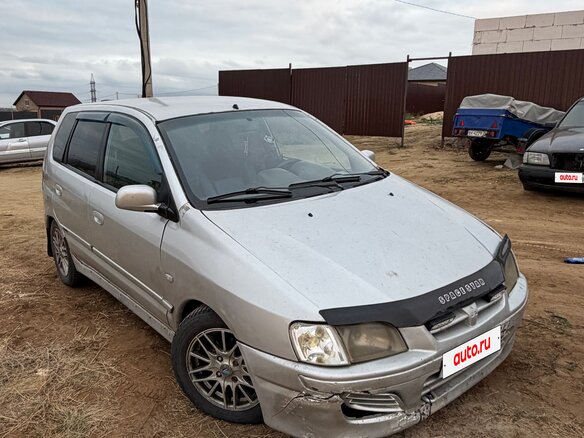 2000 Mitsubishi Space Star I, белый
