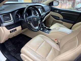 2015 Toyota Highlander III (XU50), белый, 2800000 рублей, вид 5
