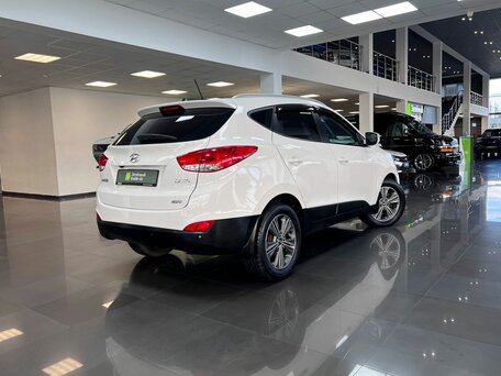 2012 Hyundai ix35 I, белый, 1245000 рублей, вид 2