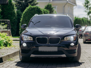 2013 BMW X1 20i I (E84) Рестайлинг, чёрный, 1475000 рублей, вид 3