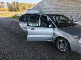 2005 Mitsubishi Lancer IX Рестайлинг, серебристый, 200000 рублей, вид 2
