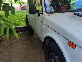 1996 Lada (ВАЗ) 2121 (4x4) I Рестайлинг, белый, 260000 рублей, вид 4