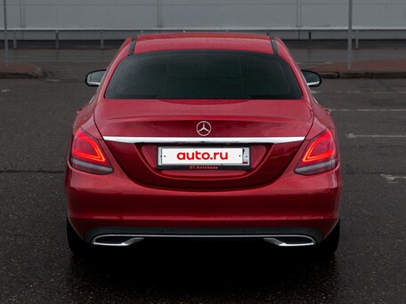 2020 Mercedes-Benz C-Класс 200 d IV (W205) Рестайлинг, красный, 2750000 рублей, вид 4