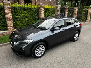2020 BMW X2 xDrive18d I (F39), серый, 3140000 рублей, вид 4