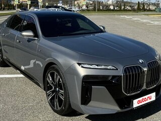 2023 BMW 7 серии 740i VII (G70), серый, 11000000 рублей, вид 3