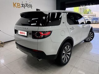2019 Land Rover Discovery Sport I, белый, 1870017 рублей, вид 4