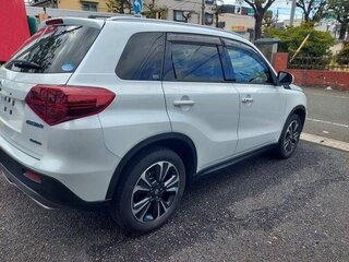 2021 Suzuki Escudo IV Рестайлинг, белый, 1452000 рублей, вид 3