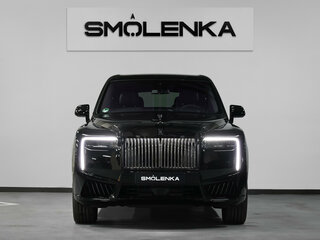 2025 Rolls-Royce Cullinan Black Badge I Рестайлинг (Series II), чёрный, 80000000 рублей, вид 2