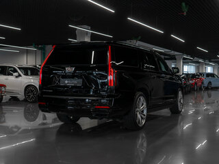 2025 Cadillac Escalade ESV V Рестайлинг, чёрный, 20700000 рублей, вид 5