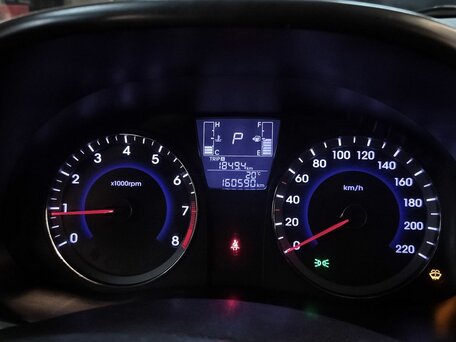 2016 Hyundai Solaris I Рестайлинг, серый, 849000 рублей, вид 4