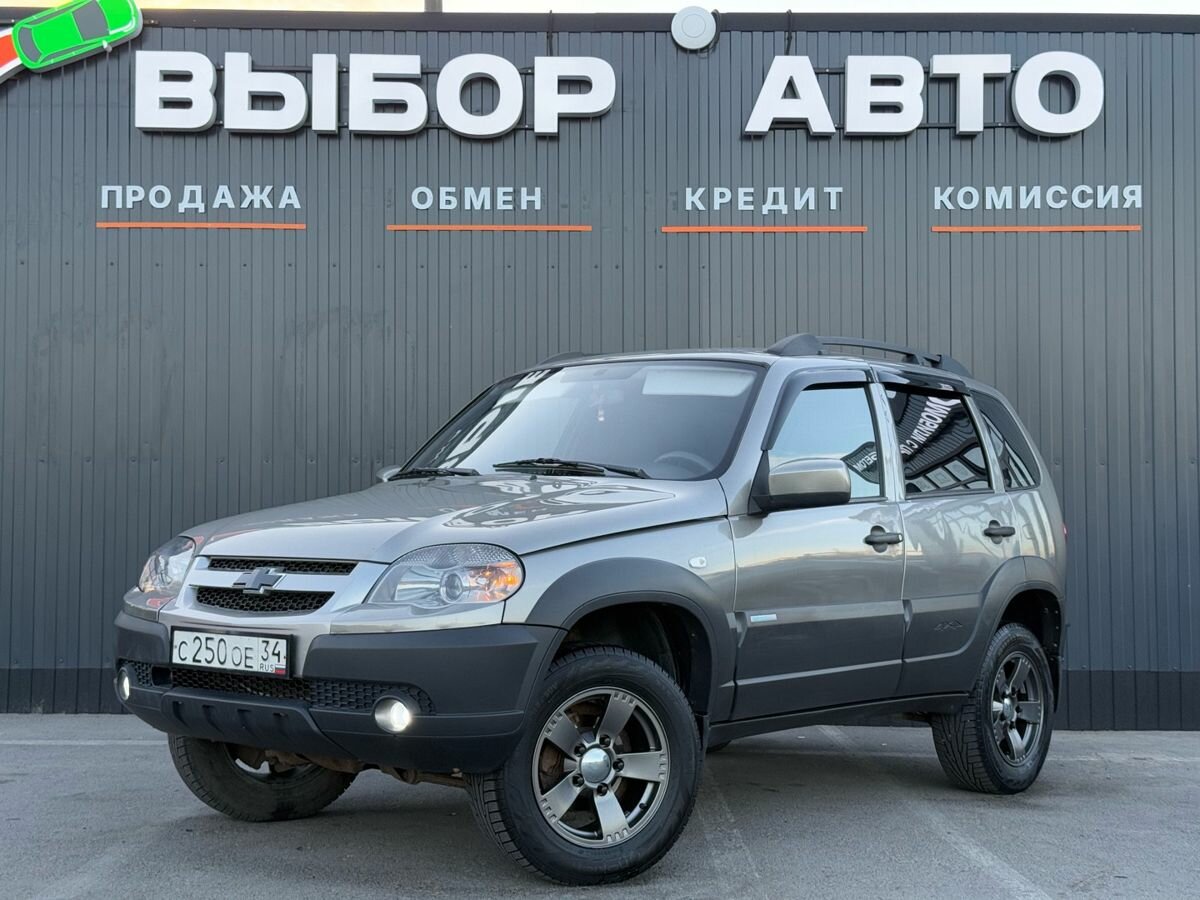 Открыть фотографии: Chevrolet Niva I Рестайлинг