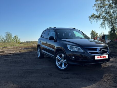 2009 Volkswagen Tiguan I, чёрный, 1600000 рублей, вид 1