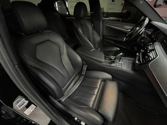 2021 BMW 5 серии 530d xDrive VII (G30/G31/G38) Рестайлинг, чёрный, 4600000 рублей - вид 10