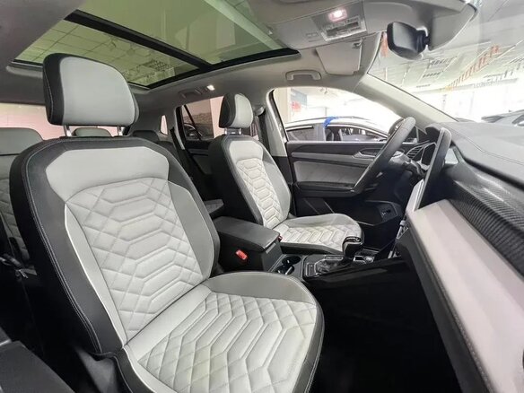 2023 Volkswagen Tayron I Рестайлинг, серый - вид 6