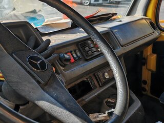 1995 Mercedes-Benz T1, жёлтый, 520000 рублей, вид 5