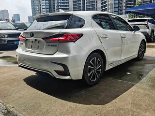 2021 Lexus CT 200h I Рестайлинг 2, белый, 1900000 рублей, вид 4