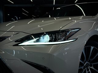 2019 Lexus ES 250 VII, белый, 3300000 рублей, вид 3