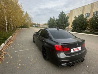 2015 BMW 3 серии 330i VI (F3x) Рестайлинг, серый, 3000000 рублей, вид 4