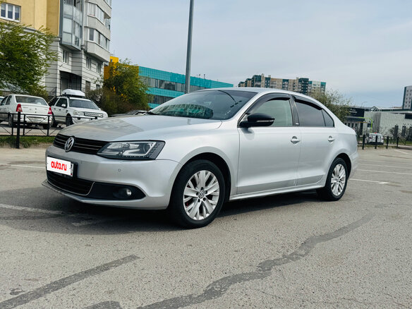 2014 Volkswagen Jetta VI, серый, 660000 рублей