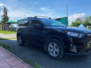 2018 Toyota RAV4 V (XA50), чёрный, 3385000 рублей, вид 3