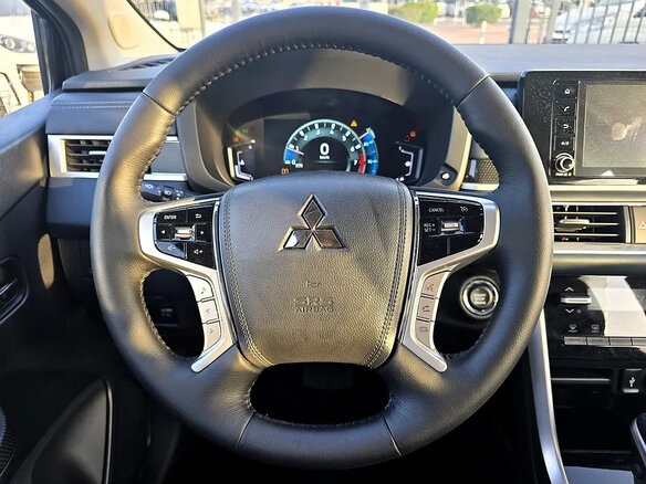 2026 Mitsubishi Xpander I Рестайлинг, чёрный - вид 11