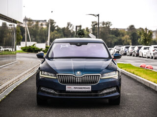 2022 Skoda Superb III Рестайлинг, синий, 3150000 рублей, вид 4