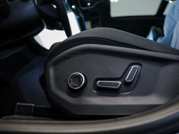 2026 Geely Monjaro I, серый - вид 9
