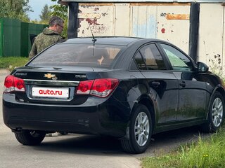 2012 Chevrolet Cruze I, чёрный, 440000 рублей, вид 3