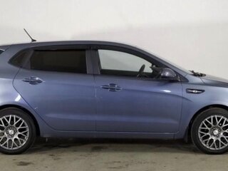 2016 Kia Rio III Рестайлинг, голубой, 800000 рублей, вид 3