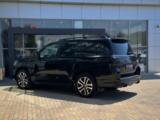 2016 Toyota Land Cruiser 200 Series Рестайлинг 2, чёрный, 5729000 рублей, вид 4