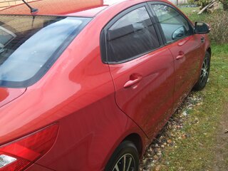 2012 Kia Rio 5-speed III, красный, 850000 рублей, вид 5