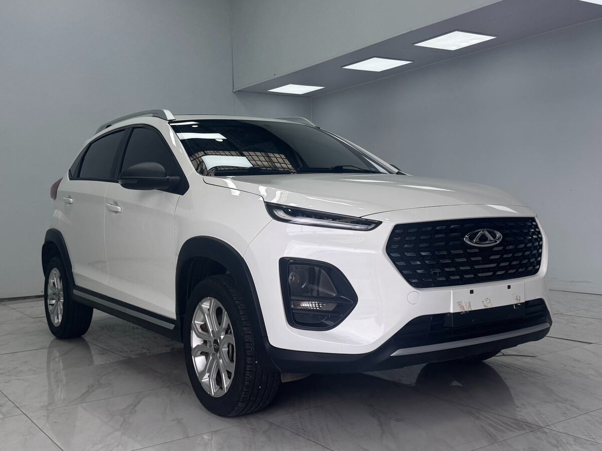 Открыть фотографии: Chery Tiggo 3x I Рестайлинг