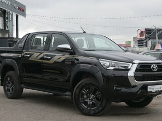 2025 Toyota Hilux VIII Рестайлинг 2, чёрный, 7500000 рублей, вид 1
