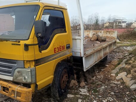 2006 BAW Fenix 1044, жёлтый, 950000 рублей, вид 2