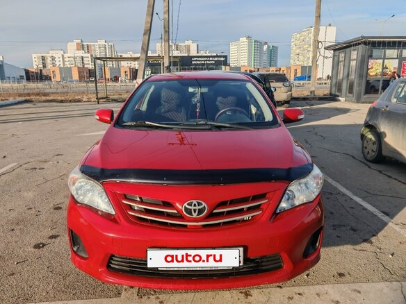2012 Toyota Corolla X (E140, E150) Рестайлинг, красный, 1250000 рублей - вид 1