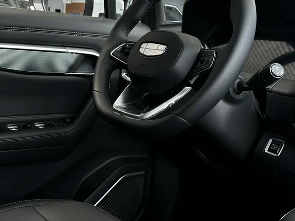 2026 Geely Okavango I Рестайлинг, белый, 4025000 рублей - вид 9
