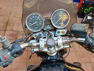 Yamaha XJR400