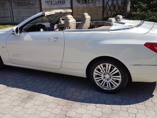 2010 Mercedes-Benz E-Класс 250 5G-Tronic IV (W212, S212, C207), белый, 2600000 рублей, вид 4