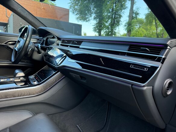 2018 Audi A8 Long 55 TFSI IV (D5), чёрный, 4150000 рублей - вид 38