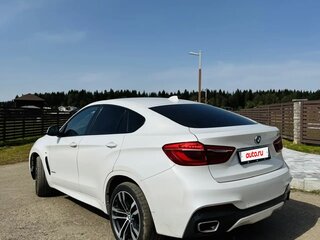2018 BMW X6 30d II (F16), белый, 4100000 рублей, вид 3