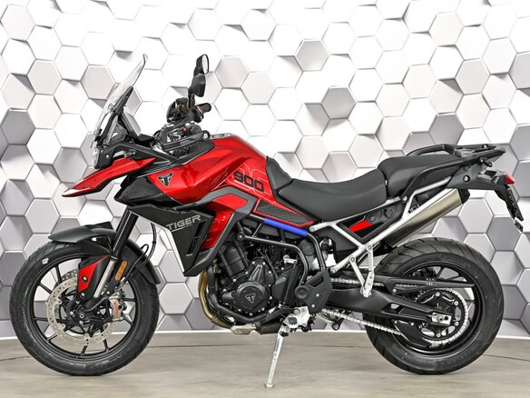 2024 Triumph Tiger 900, красный, 1600000 рублей - вид 3