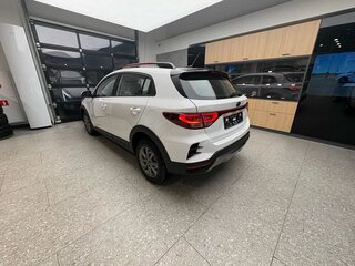 2025 Solaris KRX, белый, 2774000 рублей, вид 3