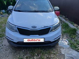 2017 Kia Rio III Рестайлинг, белый, 490000 рублей, вид 5
