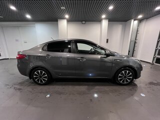 2013 Kia Rio III, серый, 750000 рублей, вид 2