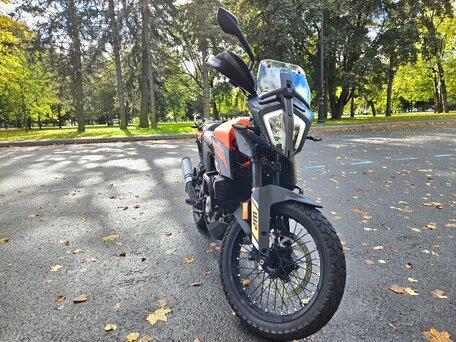 2023 KTM 390 Adventure, оранжевый, 440000 рублей, вид 2