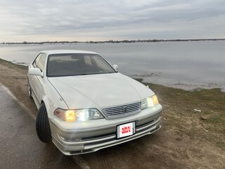 1996 Toyota Mark II VIII (X100), белый, 1200000 рублей, вид 3