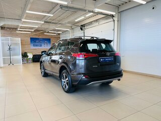 2018 Toyota RAV4 IV (XA40) Рестайлинг, коричневый, 2659900 рублей, вид 4