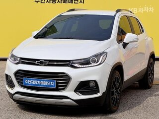 2022 Chevrolet Trax I Рестайлинг, белый, 1400000 рублей, вид 1