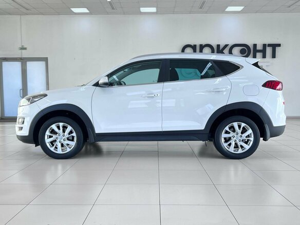 2018 Hyundai Tucson III Рестайлинг, белый, 2250000 рублей - вид 7