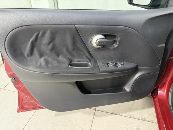 2010 Nissan Note I Рестайлинг, красный, 669800 рублей - вид 7